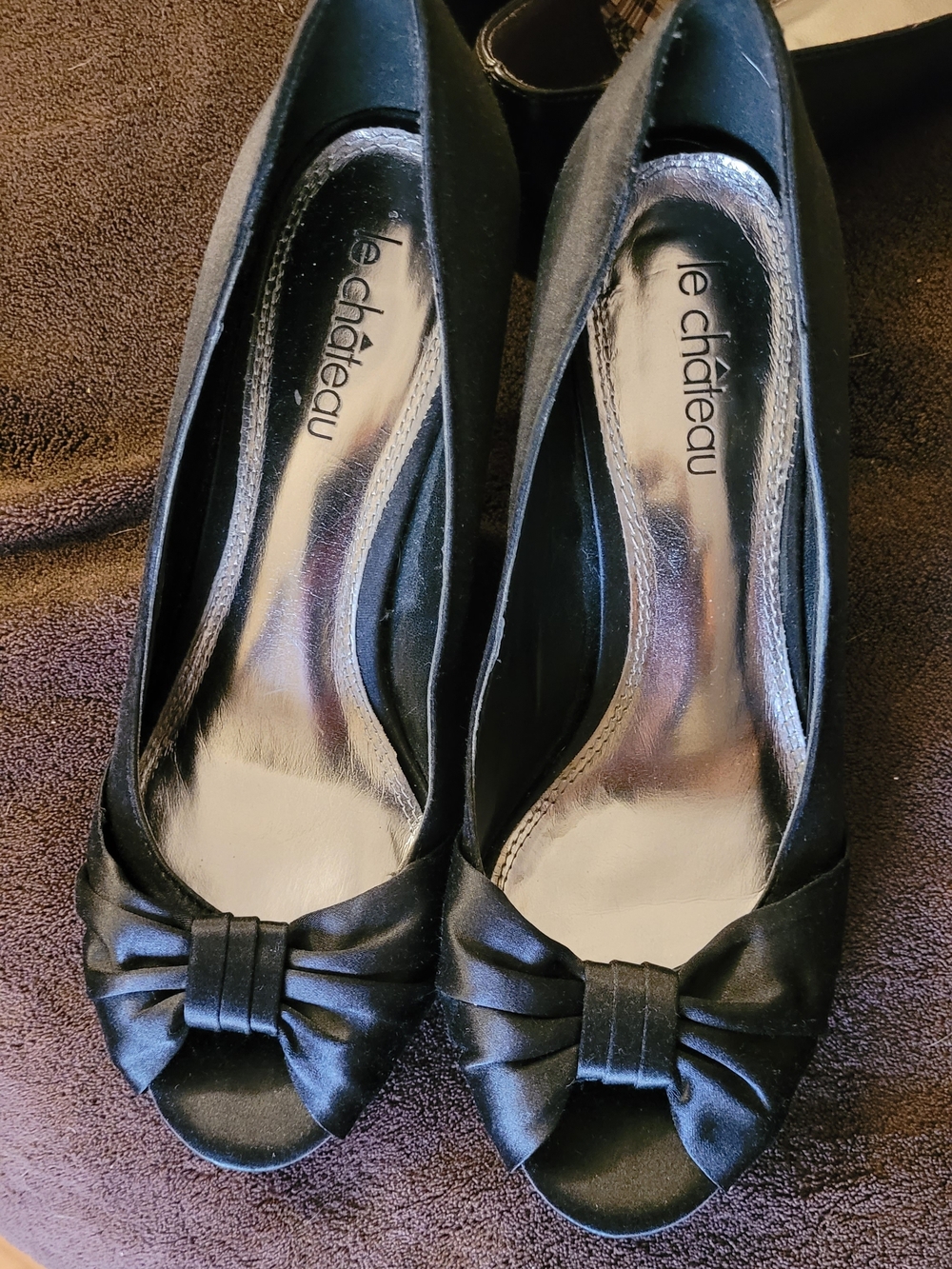 Le Chateau Black Satin Bow Peep-Toe Low Heels